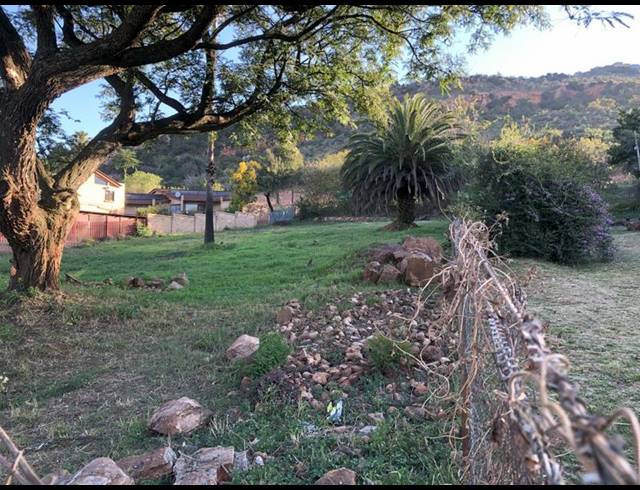 LAND FOR SALE IN STRUBENSVALLEI